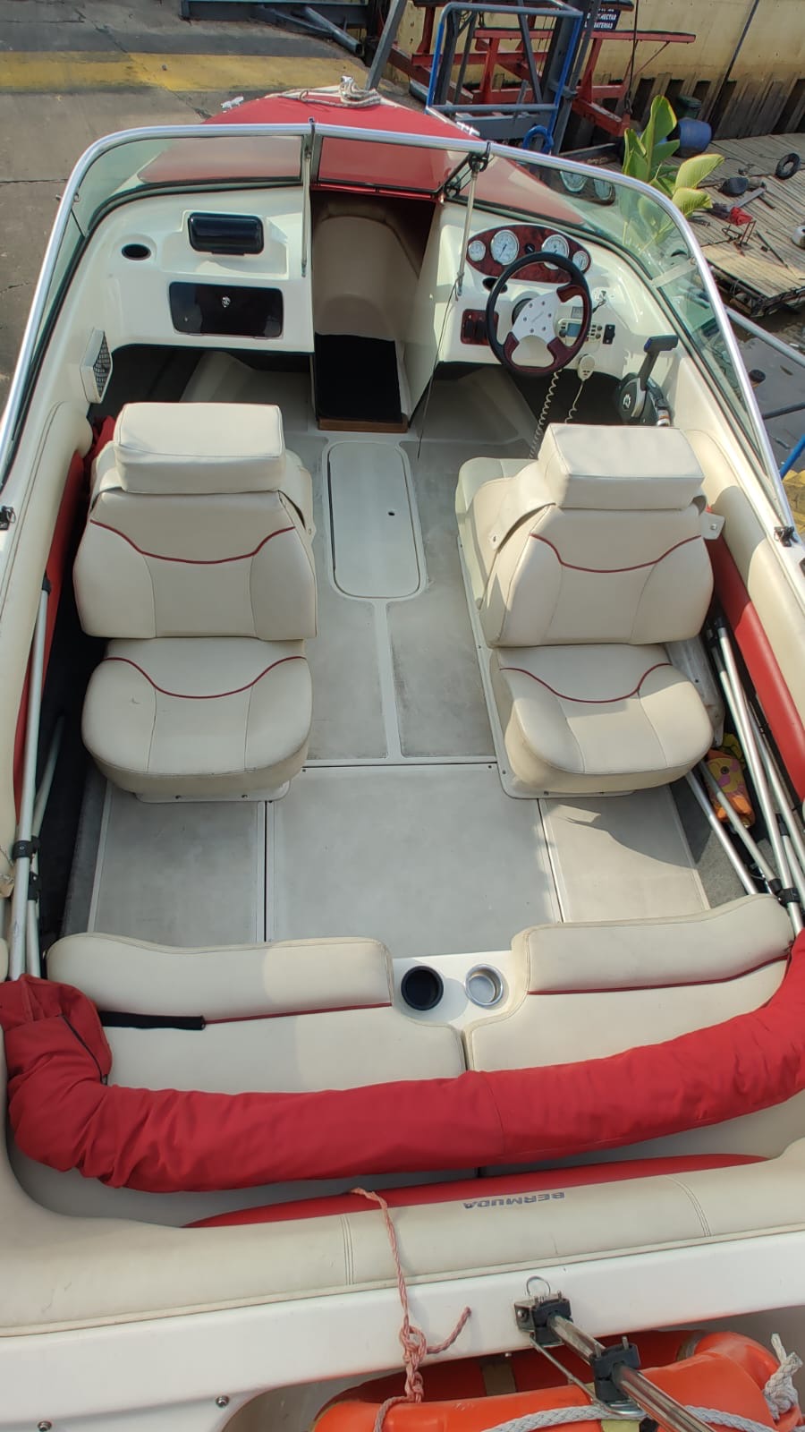 Classic 2012 Evinrude etec 115 hp